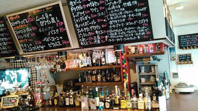 【浅草駅】そこはまるで映画の中。ペット可のカフェバー「Cafe+Bar A+ (カフェプラスバー エープラス)」【東京都台東区】