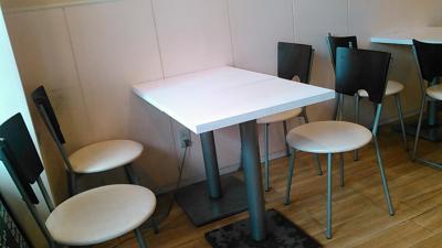 【入谷駅】飛び交う笑い声と下町情緒、ペットOKカフェバー「CAFE Rei(カフェ レイ)」【東京都台東区】